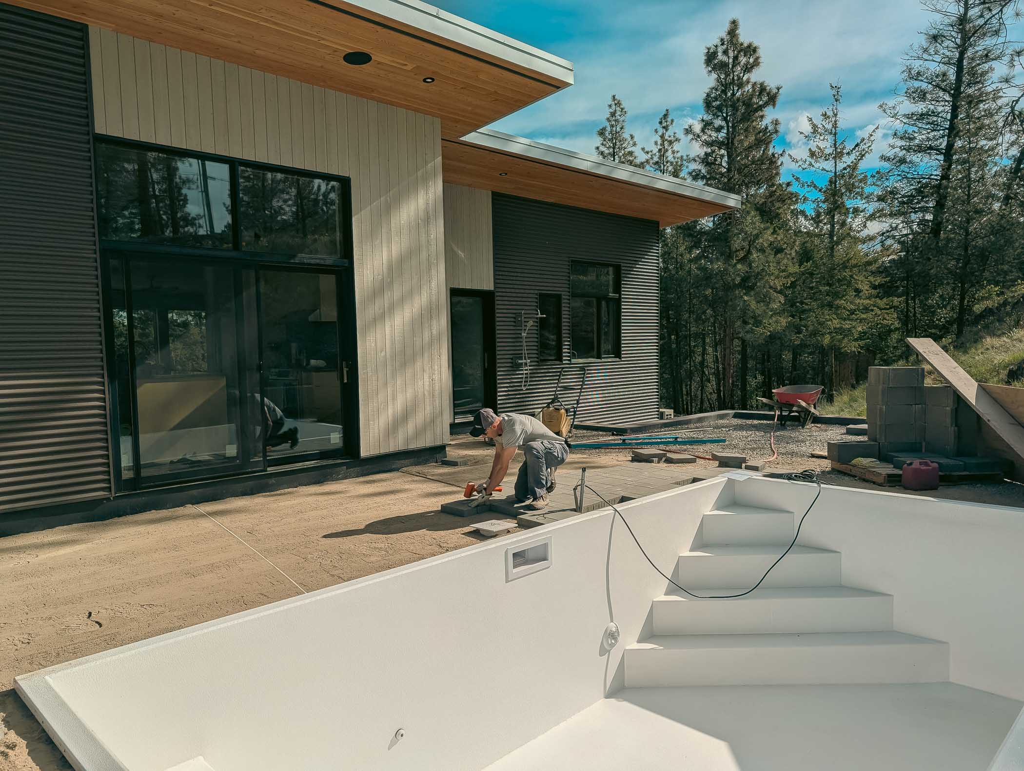 Meadowlark_Landscaping_patio-22
